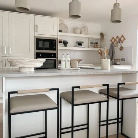 كرسي بار مميز