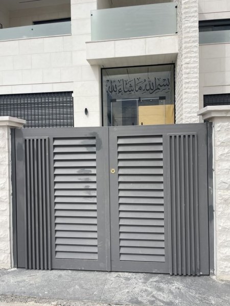 بوابة موديرن M 0017